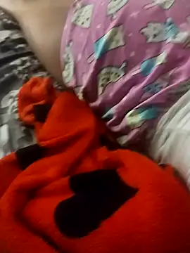 Casal em chamas online show from 10.24.25