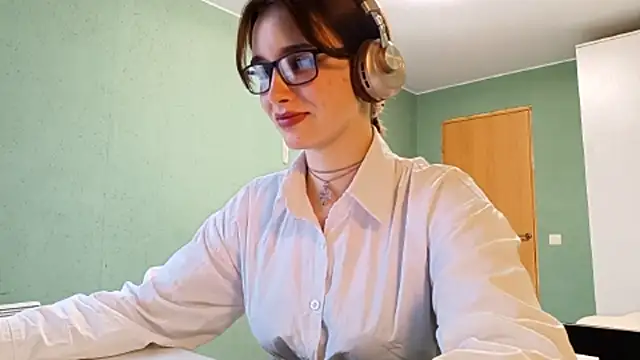 IcyKleys online show from 10.19.25