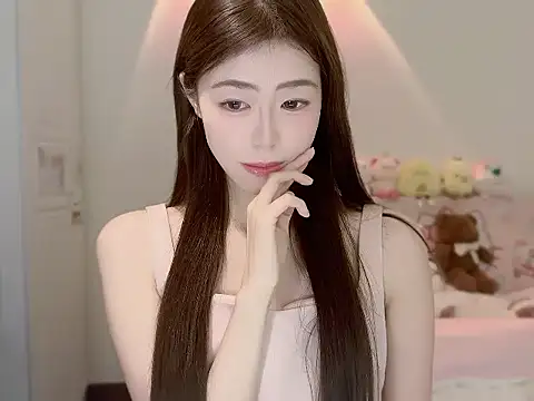 Onecutelittle online show from 10.27.25