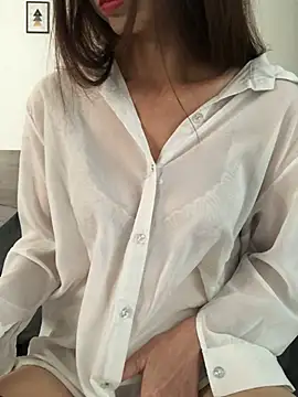 Snapshot of Kylie_beem chatting on 07.29.26 Kylie beem online show from 07.29.26