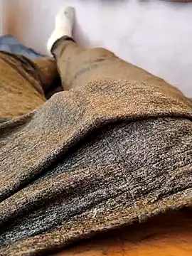 dav282812 online show from 10.18.25