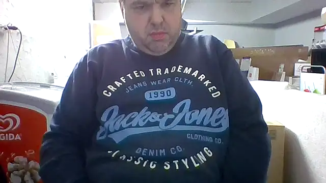 Snapshot of stefistefi8097 chatting on 02.15.26 stefistefi8097 online show from 02.15.26