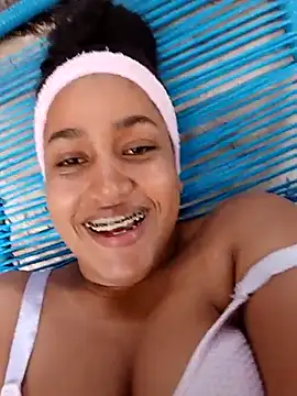 NahomiWalker  online show from 11.09.25