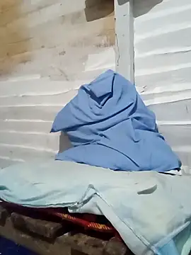 Estebanbigcock23 online show from 10.31.25