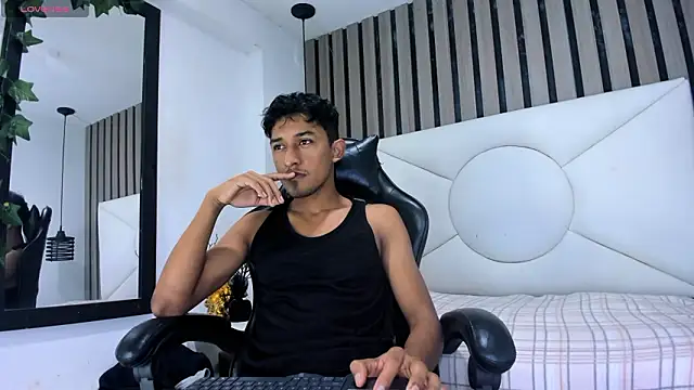 Snapshot of Natzuki_1 chatting on 02.17.26 Natzuki 1 online show from 02.17.26