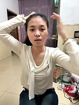 Snapshot of aaaaawhate chatting on 01.08.26 aaaaawhate online show from 01.08.26