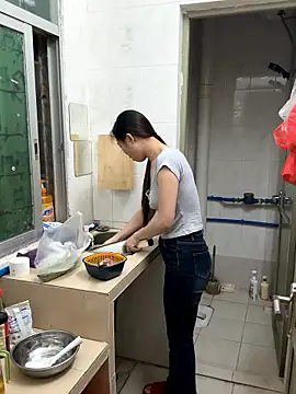 Snapshot of aaaaawhate chatting on 01.10.26 aaaaawhate online show from 01.10.26