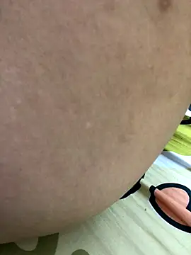 HinayLa online show from 11.26.25