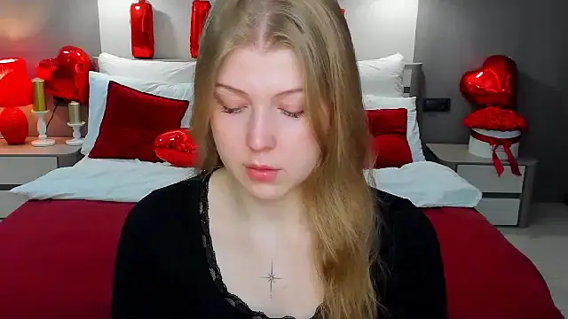 Stella Light online show from 02.19.26