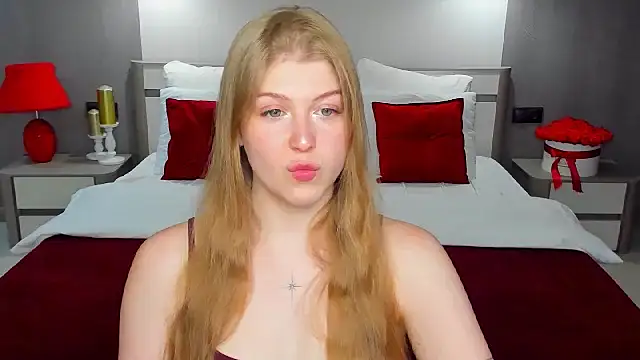 Snapshot of Stella_Light chatting on 06.24.26 Stella Light online show from 06.24.26