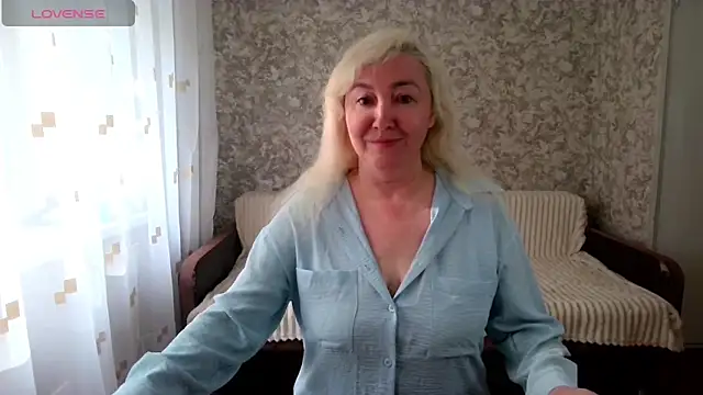 LadyKriss online show from 05.28.26