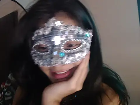 Snapshot of Hottie_hania chatting on 12.03.25 Hottie hania online show from 12.03.25