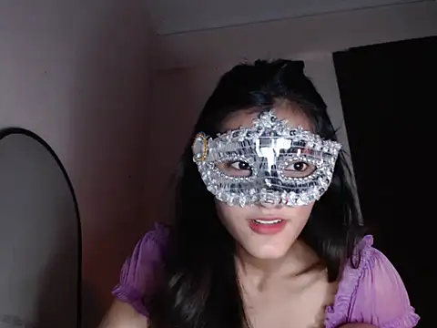 Snapshot of Hottie_hania chatting on 01.08.26 Hottie hania online show from 01.08.26