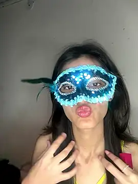 Snapshot of Hottie_hania chatting on 01.11.26 Hottie hania online show from 01.11.26