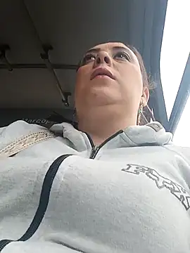 danna paris28 online show from 10.21.25