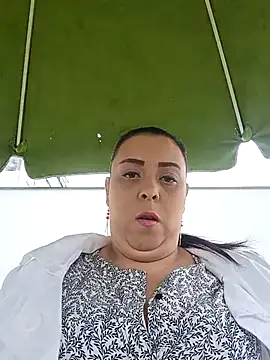 danna paris28 online show from 10.23.25