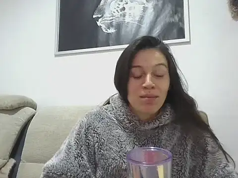 roma22honey online show from 10.19.25