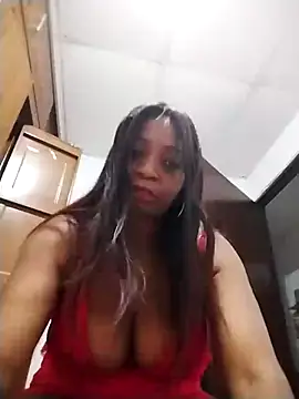 Snapshot of laseducida chatting on 12.01.25 laseducida online show from 12.01.25