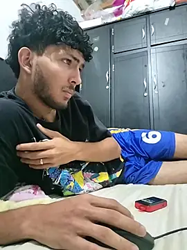 LyliaWood online show from 12.15.25