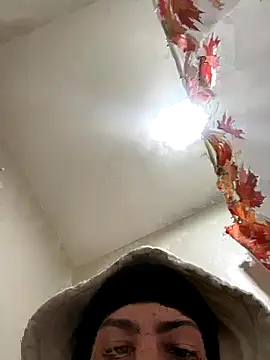 slimshady6942 online show from 10.23.25