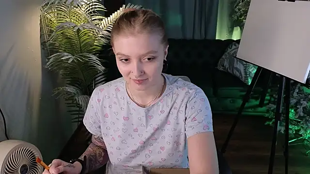 Kiki shay online show from 12.22.25