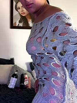 morenaQueen  online show from 11.08.25