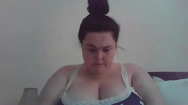 Snapshot of Maya_29x chatting on 07.05.26 Maya 29x online show from 07.05.26