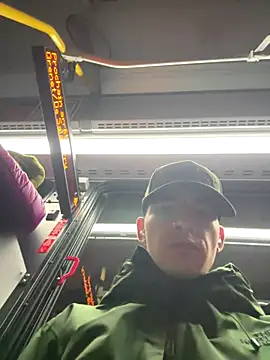 wiozFL online show from 10.21.25