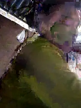 Snapshot of chipu06 chatting on 12.19.25 chipu06 online show from 12.19.25