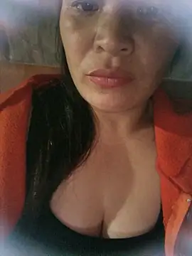 Snapshot of chipu06 chatting on 02.08.26 chipu06 online show from 02.08.26