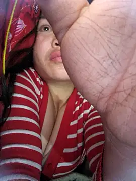 Snapshot of chipu06 chatting on 02.11.26 chipu06 online show from 02.11.26