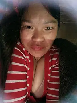 Snapshot of chipu06 chatting on 02.12.26 chipu06 online show from 02.12.26