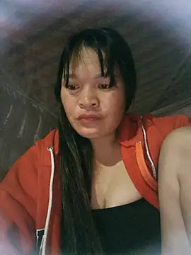 Snapshot of chipu06 chatting on 02.13.26 chipu06 online show from 02.13.26