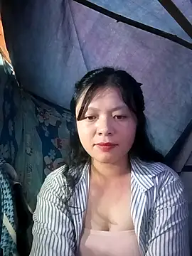 lisa-bae00 online show from 11.13.25