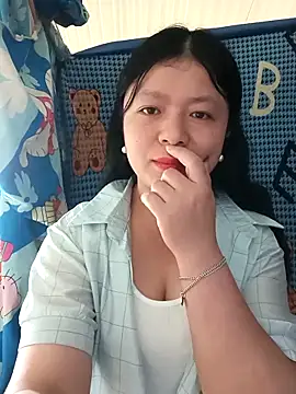 lisa-bae00 online show from 04.05.26