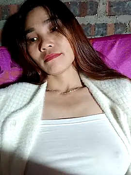 Bear bear0 online show from 12.18.25