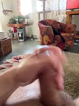 Snapshot of kirkmonsoon chatting on 11.25.25 kirkmonsoon online show from 11.25.25