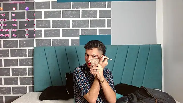 Snapshot of Zac_Golden chatting on 11.26.25 Zac Golden online show from 11.26.25