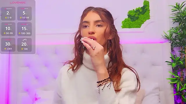 ElisaCharm online show from 02.10.26