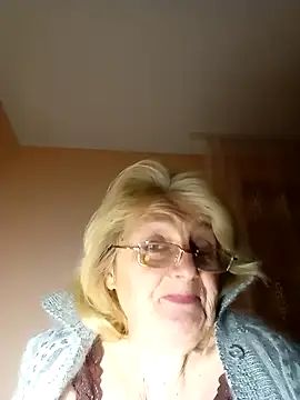 AmyLove353 online show from 11.08.25