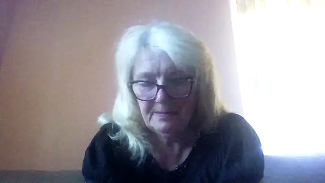 Snapshot of AmyLove353 chatting on 06.29.26 AmyLove353 online show from 06.29.26