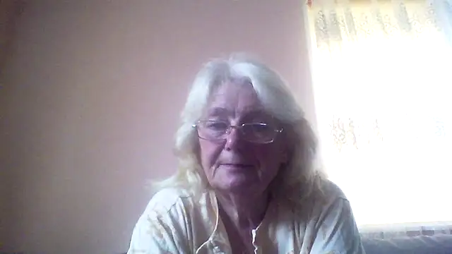 Snapshot of AmyLove353 chatting on 07.19.26 AmyLove353 online show from 07.19.26