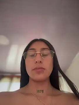 Violeet-Smith online show from 03.24.26