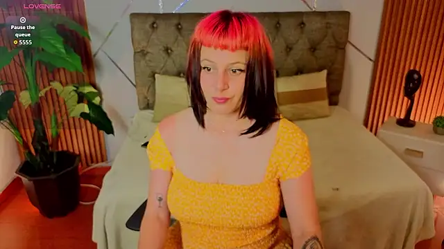 camilaa lux online show from 02.24.26