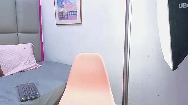 Snapshot of ZharidjParker chatting on 04.10.26 ZharidjParker online show from 04.10.26