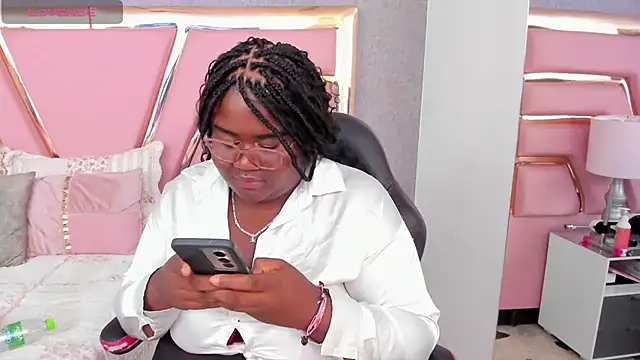 Britanny-Jhonsons online show from 01.11.26