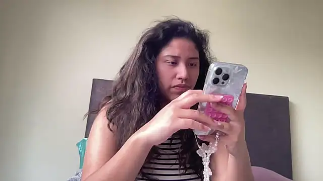 Kmiii21 online show from 10.29.25