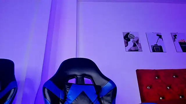 kittymonroe1 online show from 04.16.26