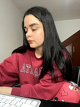 Selena Roa online show from 11.02.25