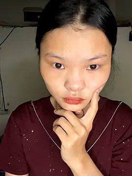 Snapshot of -Mam- chatting on 10.22.25 -Mam- online show from 10.22.25